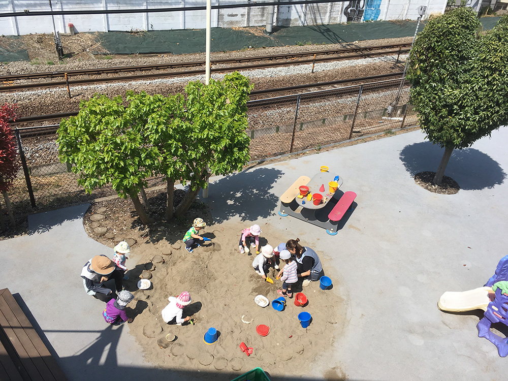 分園　庭の様子